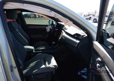 2023 Audi Q3 Premium Plus 45 Tfsi S Line Quattro Tiptronic z USA, uszkodzony, nr VIN WA1EECF35P1122314